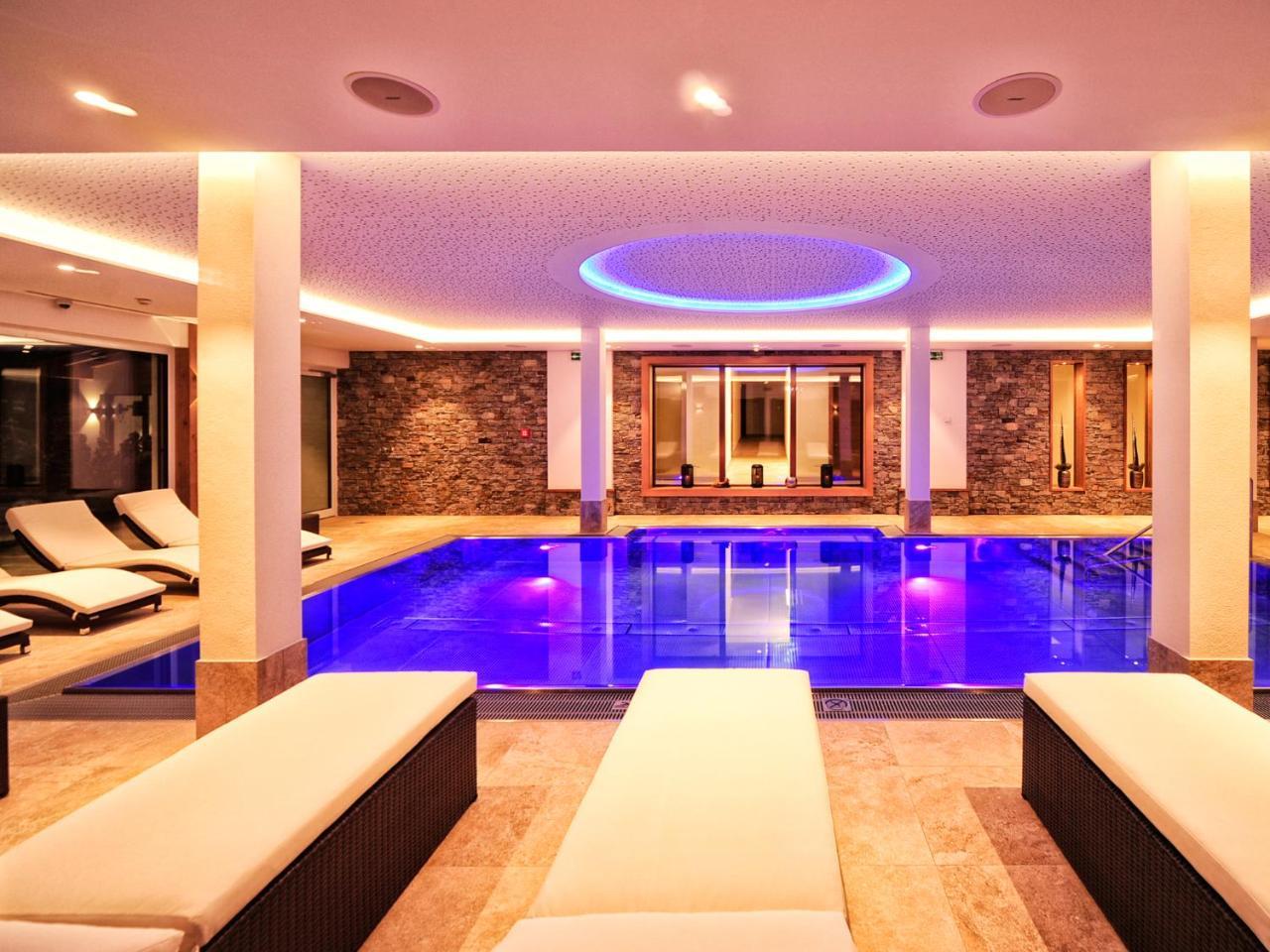 Hotel Theresia 람자우 임 질러탈 외부 사진