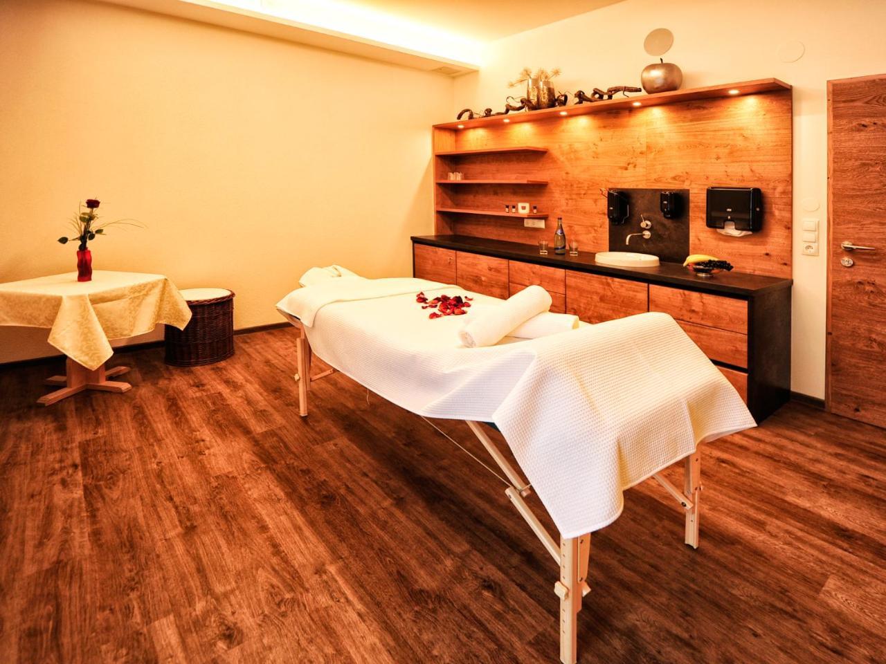 Hotel Theresia 람자우 임 질러탈 외부 사진